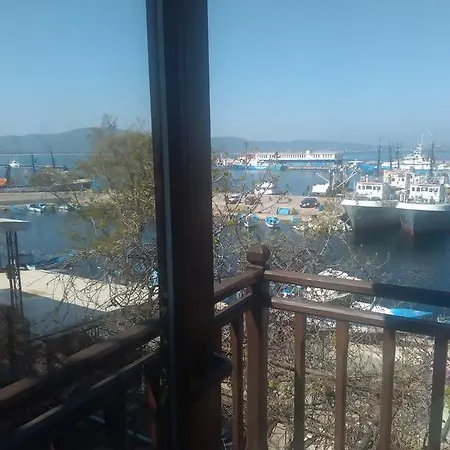 弗提尼2号旅馆 索佐波尔